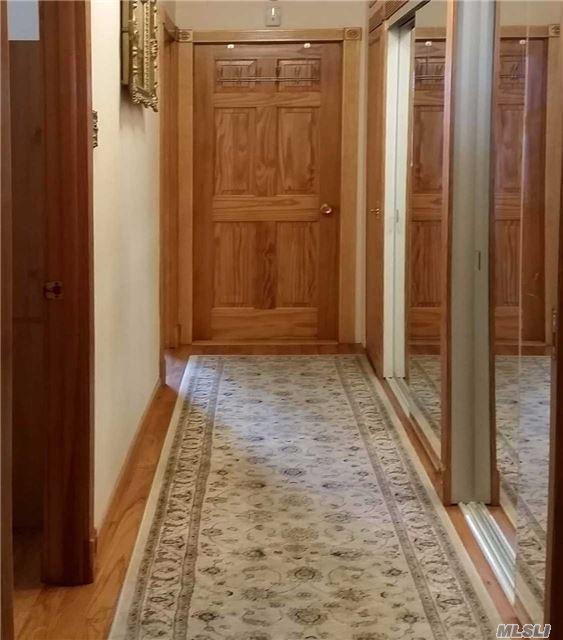 Foto del edificio - 5822 58th Ave