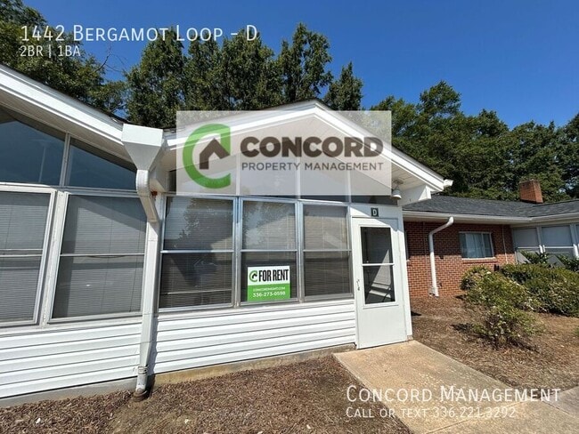 Building Photo - 1442 Bergamot Loop-D