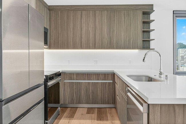 Building Photo - 1500 Rycroft St