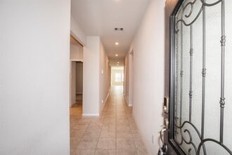 Building Photo - 2506 Indigo Harvest Trl