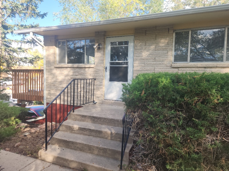 Primary Photo - 2701 King St