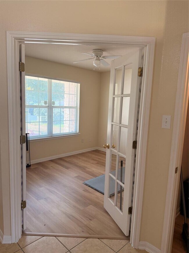 Foto del edificio - 1309 Ascot St