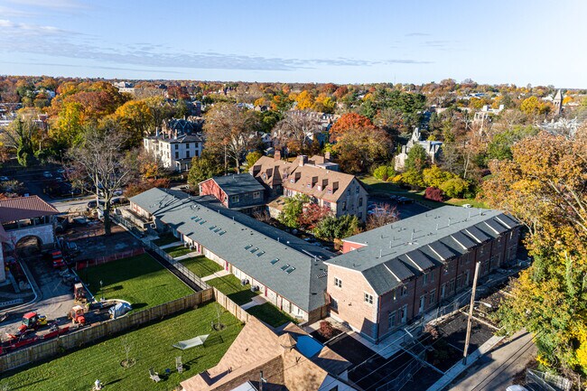 Foto del edificio - 225 W Pastorius St