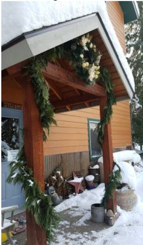 Ground-level private entrance - 3000 Big Mountain Rd