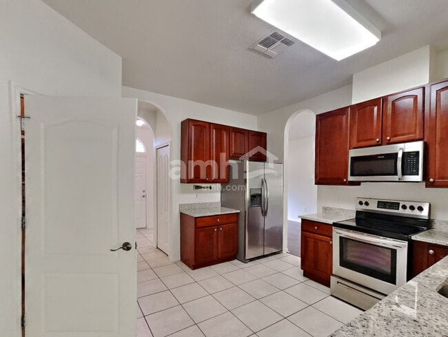 Foto del edificio - 8124 Diablo Ct