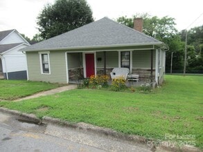 Building Photo - 516 Grier St
