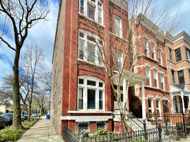 Building Photo - 1100 N Wolcott Ave
