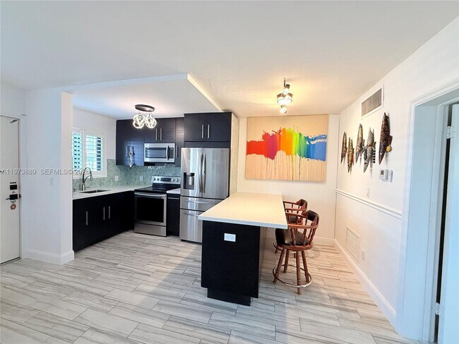 Foto del edificio - 2930 Day Ave