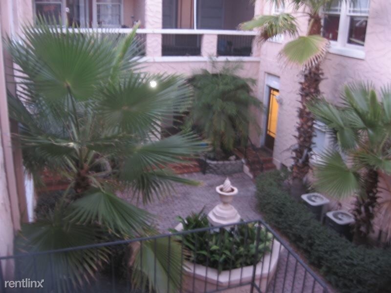 Foto del edificio - 2969 Herschel St