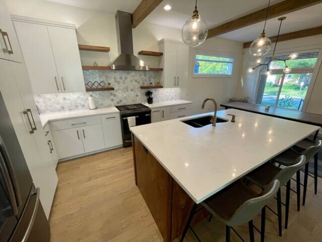 Foto del edificio - 1831 Illinois St