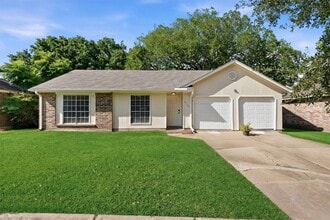 Building Photo - 7115 Tara Blue Ridge Dr