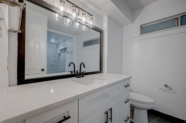 Foto del edificio - 14706 Dale Hollow Ln