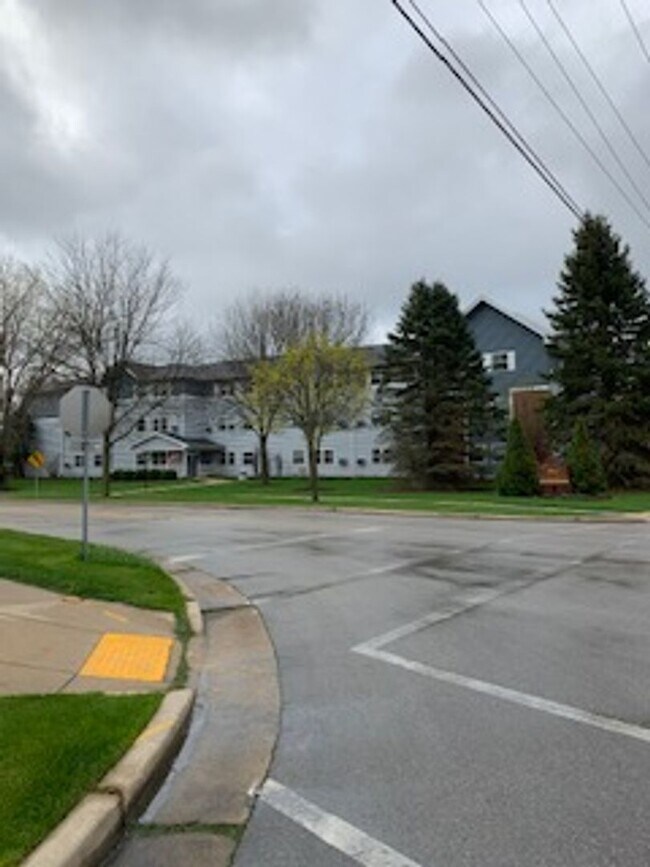 Foto del interior - River Oaks Apartments, Hartland WI