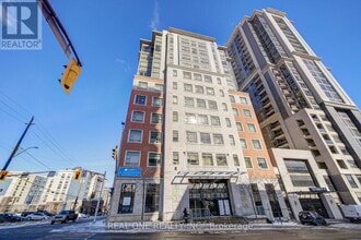 Building Photo - 150 Main St W