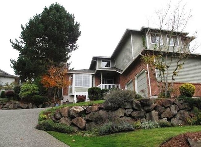 Building Photo - Fantastic Home with Territorial View