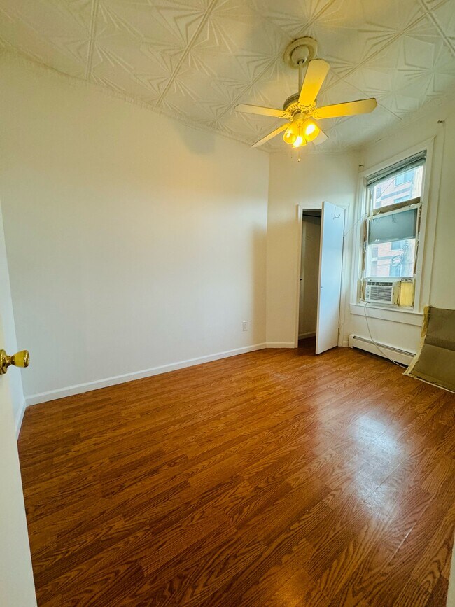 Foto del edificio - 643 Market St