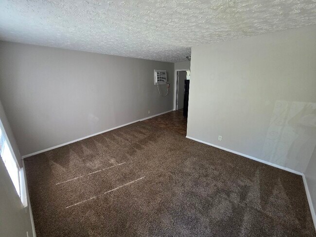 Foto del edificio - 342 E Webster St