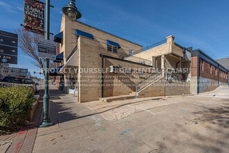 Building Photo - 85 W 15th St