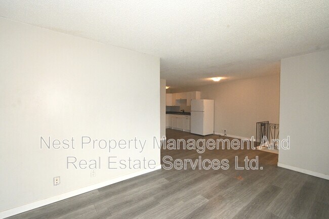 Photo du bâtiment - 1483 Milburn Ave