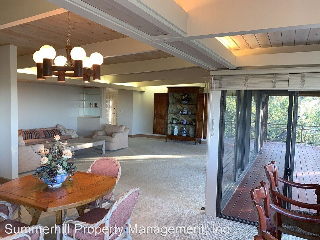Primary Photo - 4 br, 3 bath House - 13150 E. Sunset Dr.
