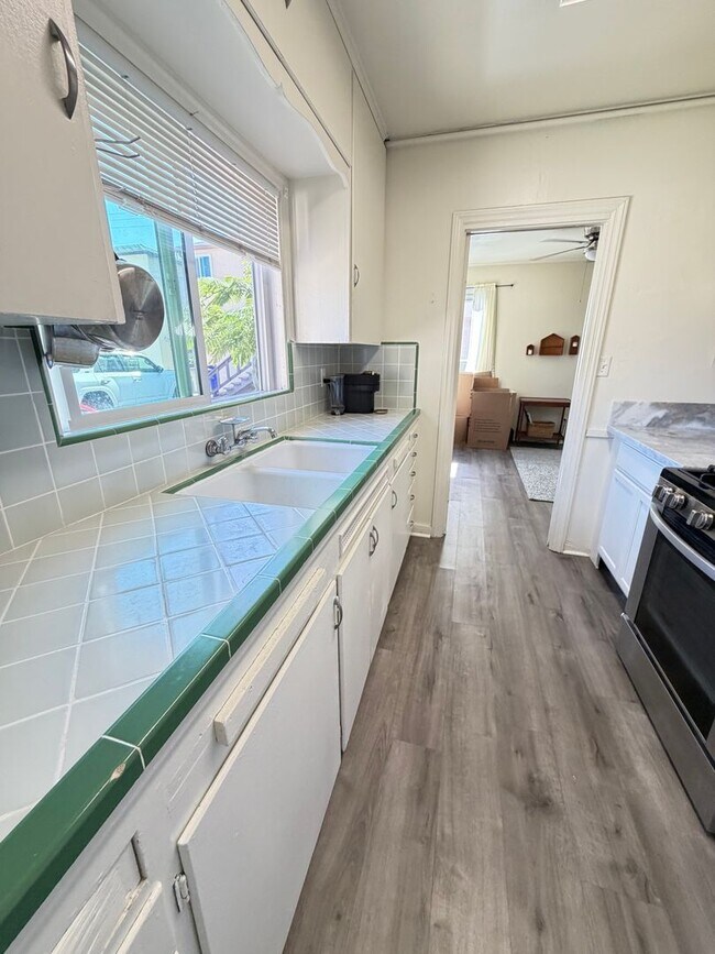 Foto del edificio - Adorable North Park 1 Bedroom with Parking