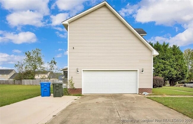 Building Photo - 8328 Hurrican Ln