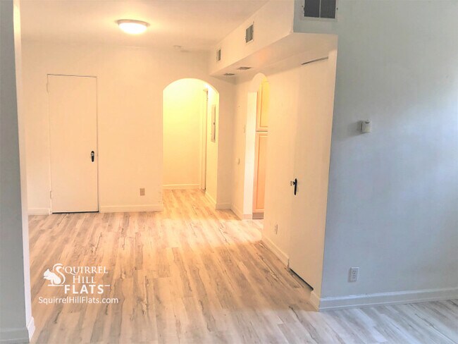 Foto del edificio - 5712 Phillips Ave