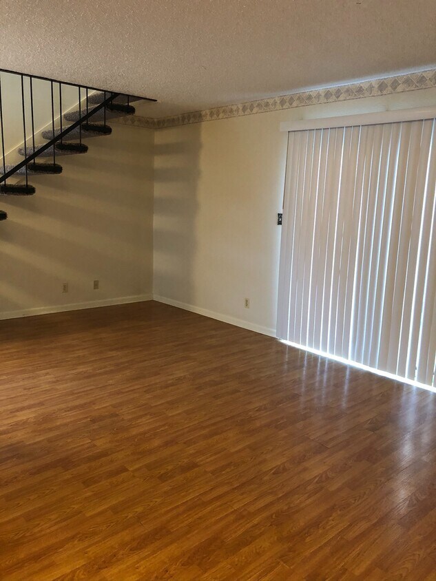 Foto principal - 3804 Palmetto Ave