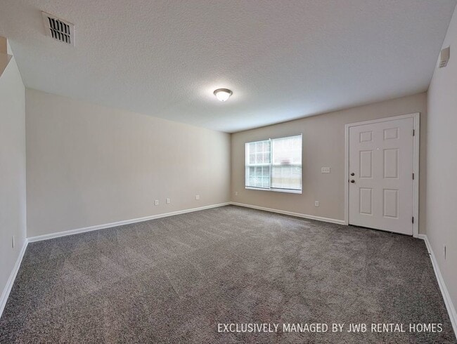 Building Photo - 8737 Alton Ave