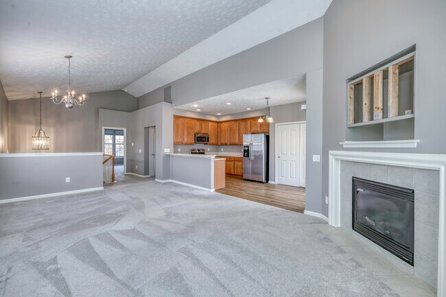 Building Photo - 12651 Watford Way