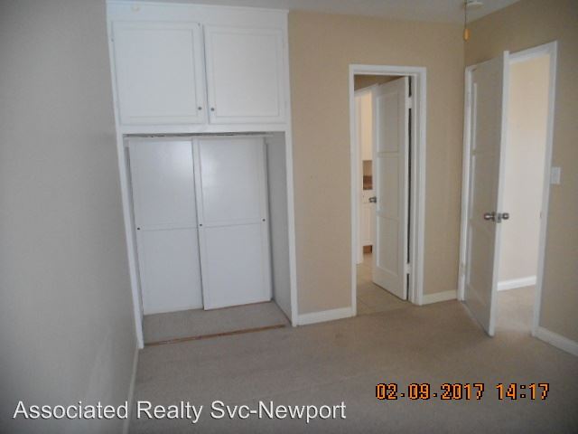 Building Photo - 300 E Oceanfront