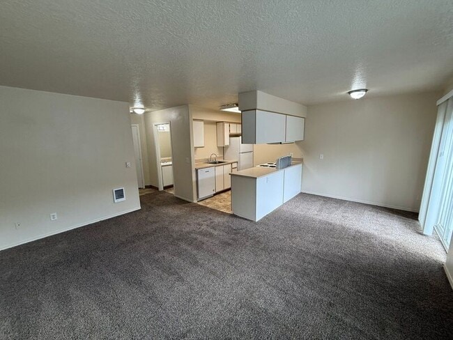 Building Photo - 3749 45th Ave NE