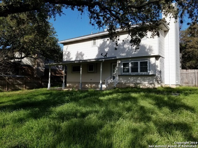 Foto del edificio - Large 4 bedroom 2 1/2 bath in Northwest Cr...