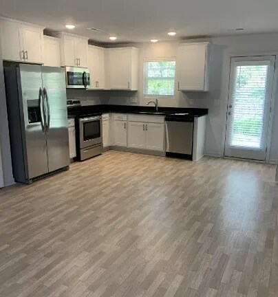 Foto del edificio - 3167 Misty Ridge Dr