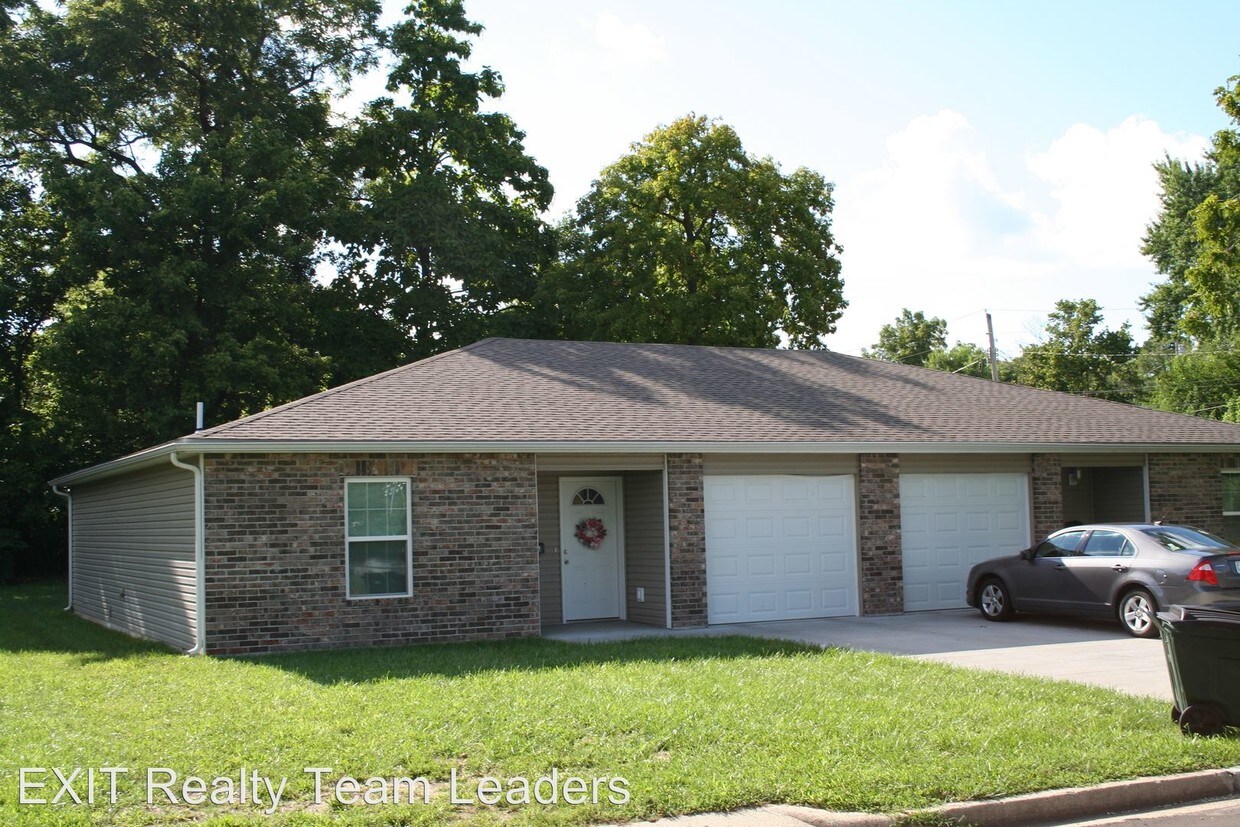 1511 Farrar Dr, Rolla, MO 65401 House for Rent in Rolla, MO