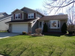 Building Photo - 773 Cardinal Ln