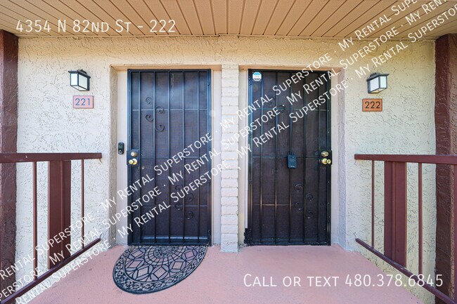 Foto del edificio - 4354 N 82nd St