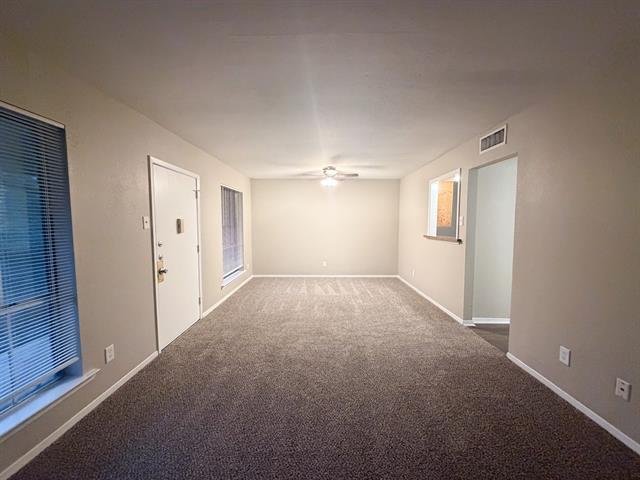 Foto del edificio - 510 W Marvin Ave