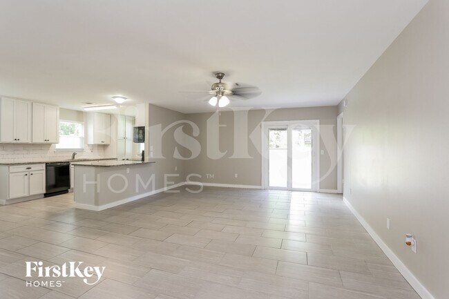 Foto del edificio - 1047 Cove Landing Dr