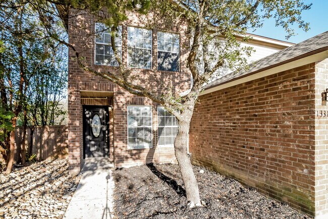 Foto del edificio - 13319 Partridge Hill