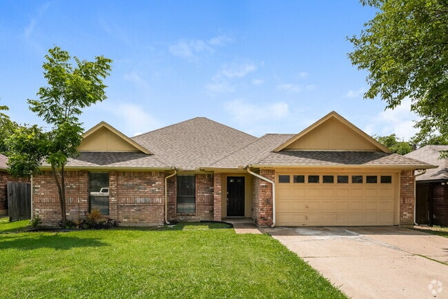 Building Photo - 6504 Running Creek Dr