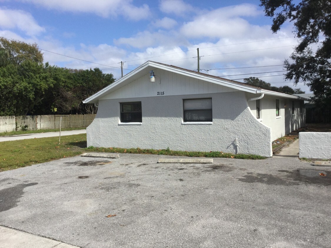 2115 Coral Way Unit A, Largo, FL 33771 Apartment for Rent in Largo, FL