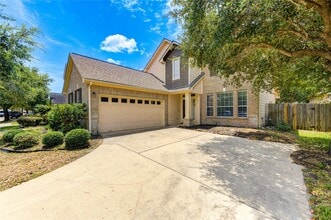 Building Photo - 6114 Breezy Hollow Ln