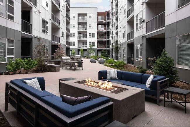 Foto del edificio - The Lincoln