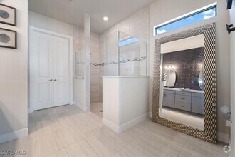 Building Photo - 19364 Aqua Shore Dr