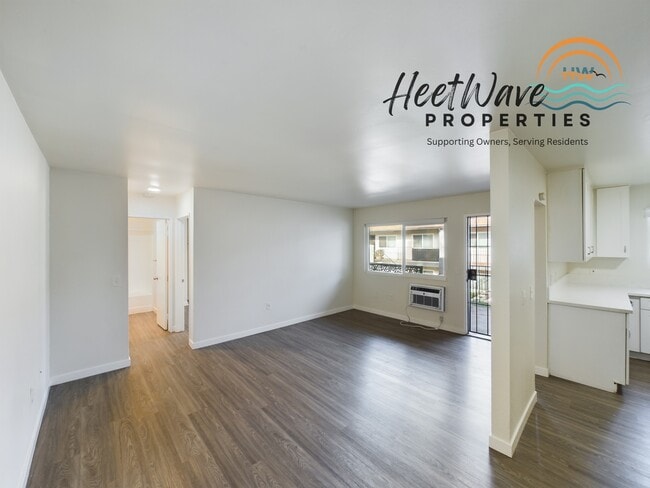Building Photo - Lincoln Washington Apartments
