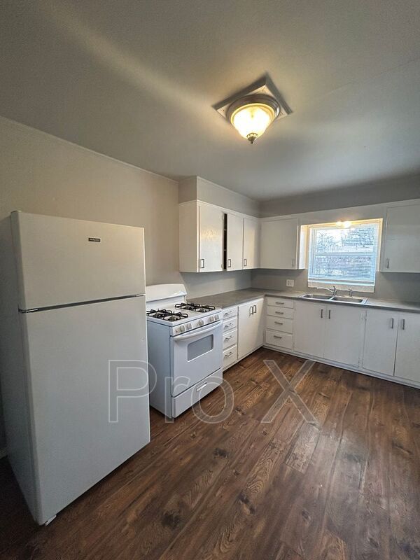 Foto del edificio - 400 Dyer St