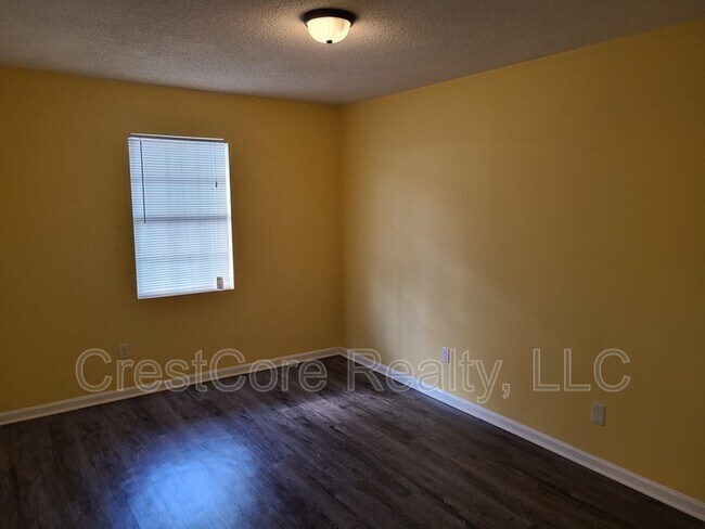 Foto del edificio - 1716 Dupont Ave