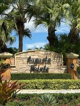 Building Photo - 927 Augusta Pointe Dr