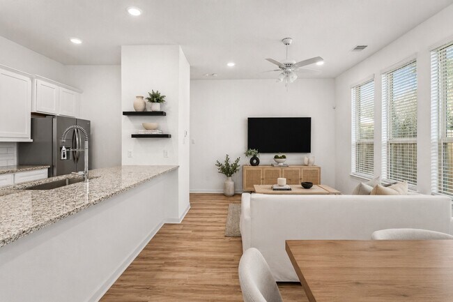 Foto del edificio - 575 Dry Fork Ln